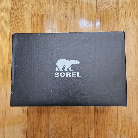 Sorel Full Grain Leather Crisscross Sandal Chalk Utility Green Size 7 - Picture 10 of 11